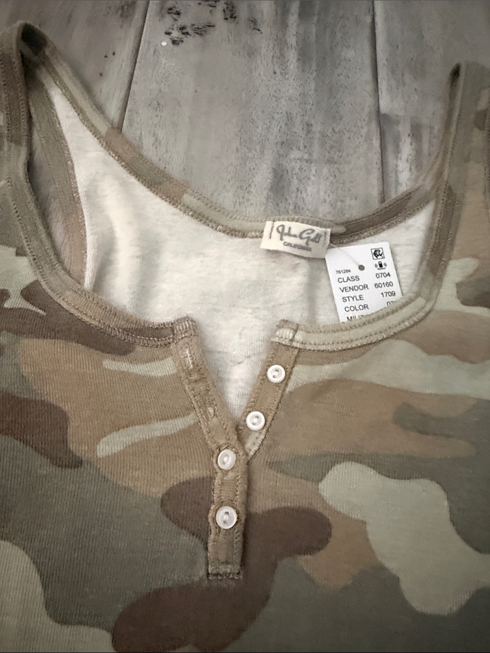 New with tags Brandy Melville camo matching shorts and tank - Picture 3 of 3